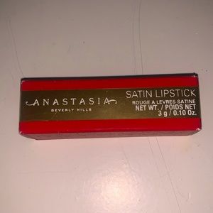 Anastasia, Beverly Hills satin lipstick. Color: Cherry.
